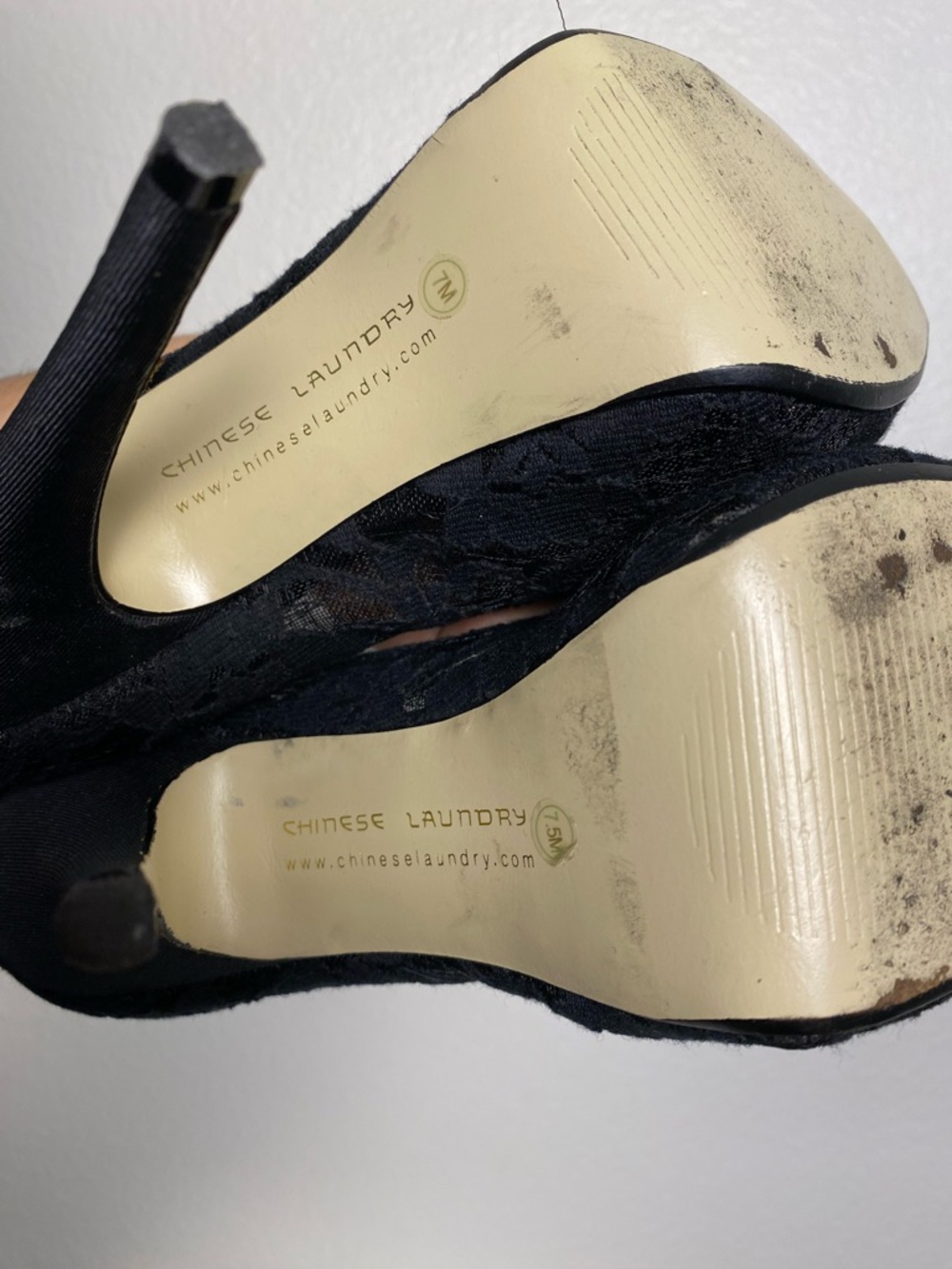 🖤 EUC Chinese Laundry Y2K Lace Bow Platform Heels – Black | Size 7 - Picture 5 of 9
